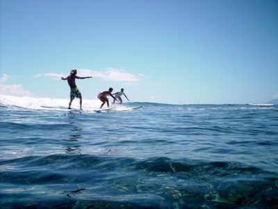 ALLAMANDA SURF CAMP’S DISCOVERY SURF SCHOOL PACKAGE 